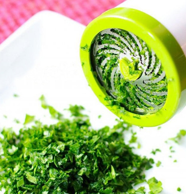 Herb Grinder & Spice Mill – Parsley Shredder & Fresh Herb Chopper