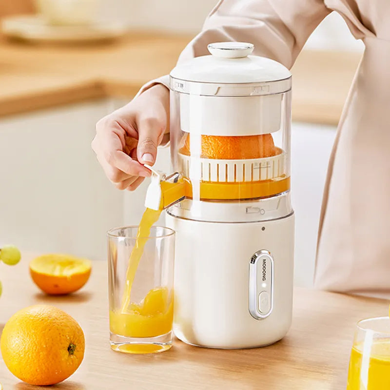 Wireless Electric Juicer – USB Rechargeable Portable Mini Fruit Blender